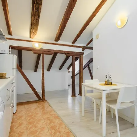 Apartamentos Ryc Alcalá de Henares Exterior foto